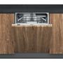 Hotpoint HIC 3C33 CWE UK