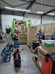 Werkvoorbereidingen in Greenworlds werkplaats - klaar om een klant tevreden te maken