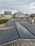 Een mooie plat dak installatie waarbij bitumen toegankelijk blijft in Hout-Blerick