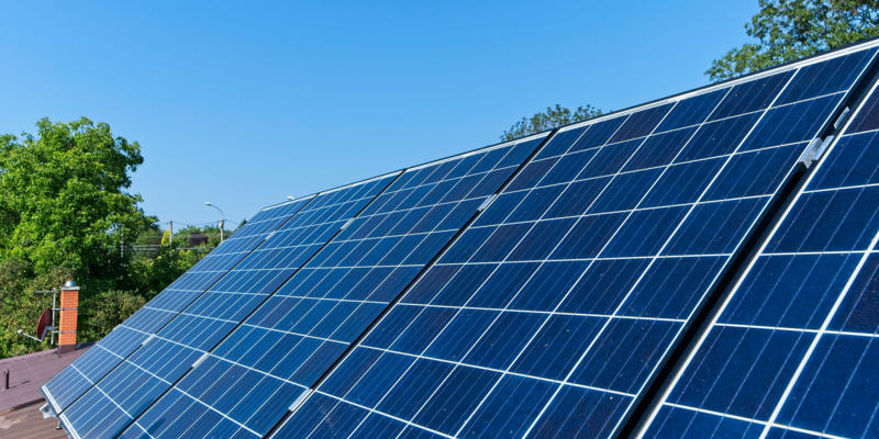 zonnepanelen uitbouw plaatsen