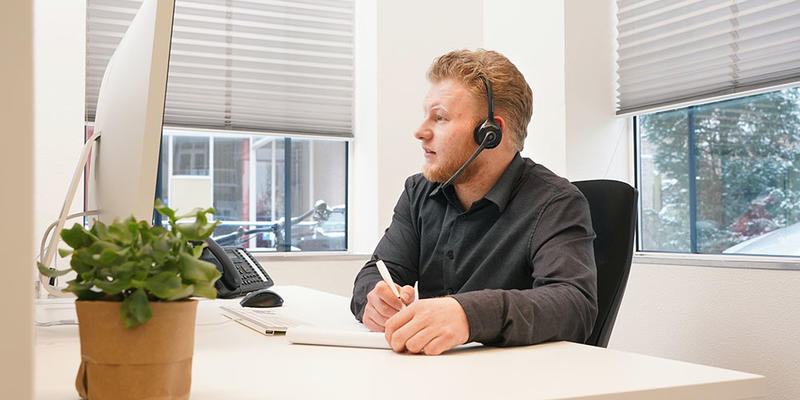 hoe word ik klantenservice medewerker telefoon