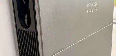 ANKER Solix X1 10kW omvormer en 15 kWh capaciteit batterij. Inclusief backup-functie voor hele huis.