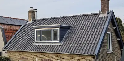Volledig vernieuwd pannendak, Alleenstaande woning.