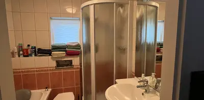 Before - Badkamer en toilet renovatie