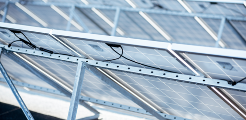 zonnepanelen op de grond