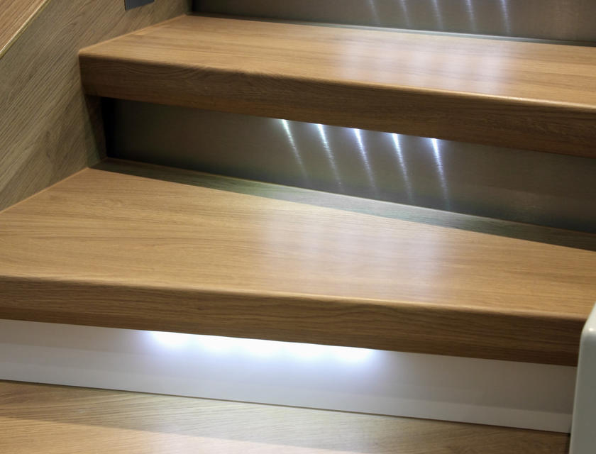 Trapverlichting plaatsen