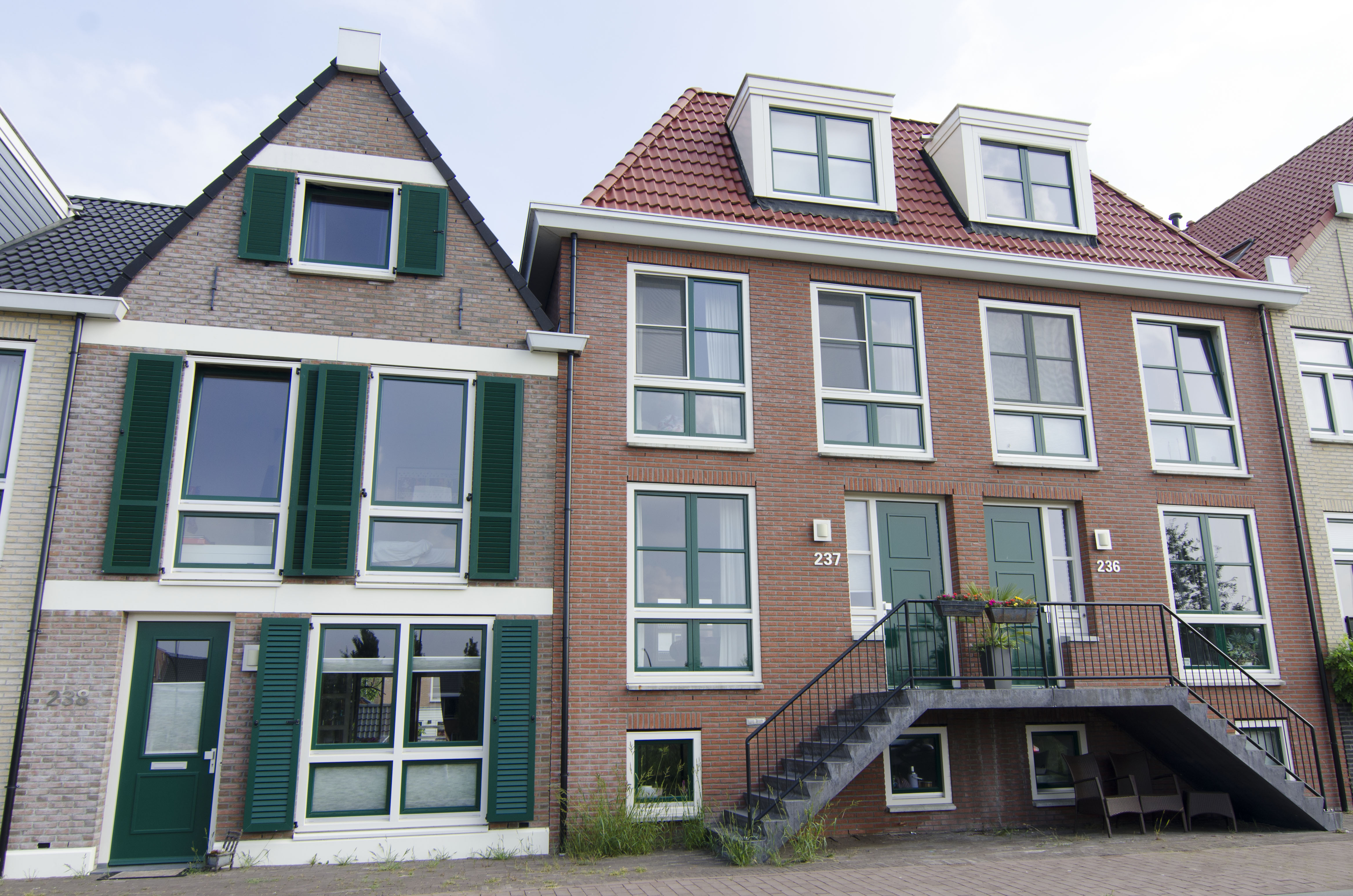 Nieuwe kunststof kozijnen in Haarlem — Flevo Kozijnenfabriek